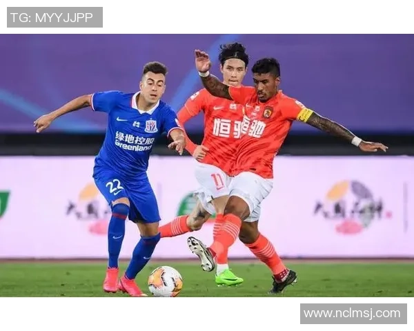 武汉羽毛球队进攻战术解析与热点动态全面解读 武汉羽毛球队进攻战术解析与热点动态全面解读