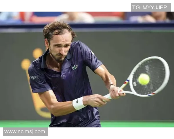 深入分析上海网球队整体压制打法的战术特点与优势