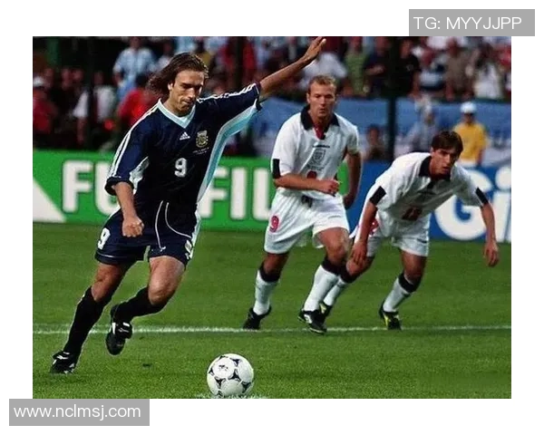 莫名其妙的足球传奇从莫德里奇到莫拉塔的精彩瞬间回顾 莫名其妙的足球传奇从莫德里奇到莫拉塔的精彩瞬间回顾