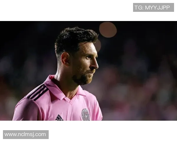 外国明星热议足球巨星背后的故事与影响力分析